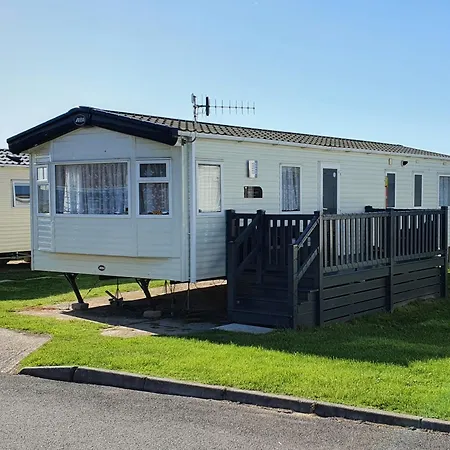 Luke'S Hideaway At Seal Bay Resort Selsey Exterior photo